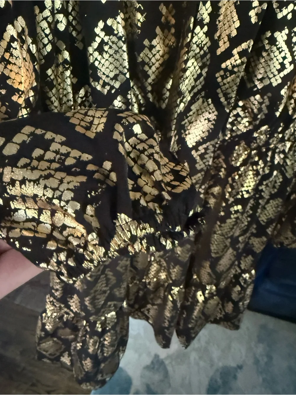 Michael Kors Metallic Snake-Print Tie-Neck Long-Sleeve Dress in Black and Gold